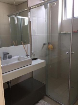Imagem Imóvel com 4 Quartos para Temporada, 150 m² em Meia Praia - Itapema Imagem Imóvel com 4 Quartos para Temporada, 150 m² em Meia Praia - Itapema