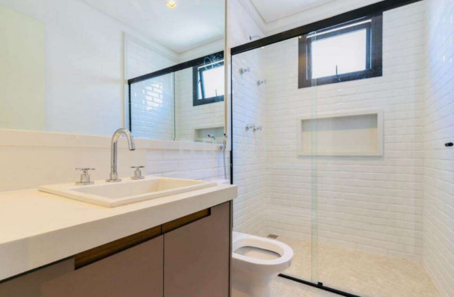 Imagem Casa com 3 Quartos à Venda, 352 m² em Indianópolis - São Paulo Imagem Casa com 3 Quartos à Venda, 352 m² em Indianópolis - São Paulo