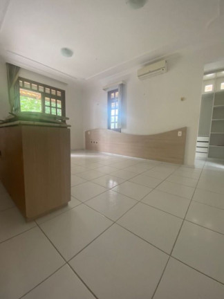 Imagem Casa com 3 Quartos à Venda, 303 m² em Parque Manibura - Fortaleza Imagem Casa com 3 Quartos à Venda, 303 m² em Parque Manibura - Fortaleza