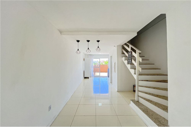 Imagem Casa com 2 Quartos à Venda, 88 m² em Hípica - Porto Alegre Imagem Casa com 2 Quartos à Venda, 88 m² em Hípica - Porto Alegre