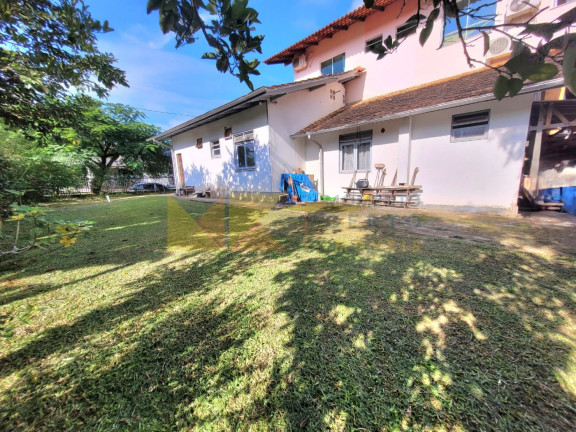 Imagem Casa com 3 Quartos à Venda, 250 m² em Capitais - Timbó Imagem Casa com 3 Quartos à Venda, 250 m² em Capitais - Timbó