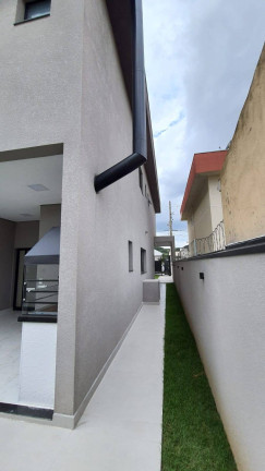 Imagem Casa com 3 Quartos à Venda, 250 m² em Chácara Jaguari (fazendinha) - Santana De Parnaíba Imagem Casa com 3 Quartos à Venda, 250 m² em Chácara Jaguari (fazendinha) - Santana De Parnaíba