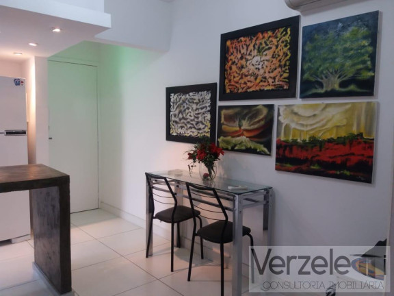 Imagem Apartamento com 2 Quartos à Venda, 126 m² em Centro - Balneário Camboriú
