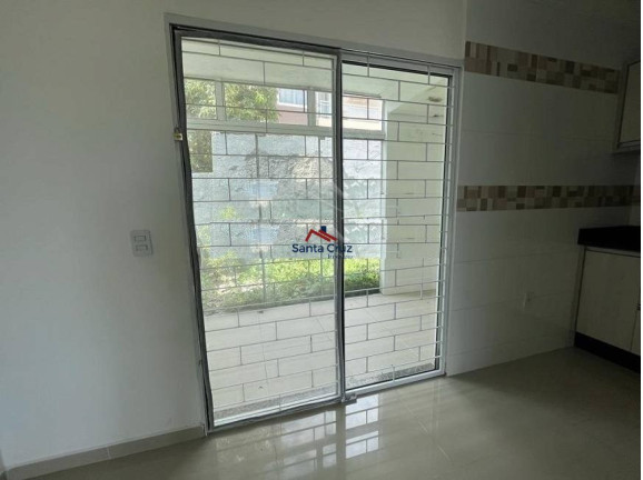 Imagem Sobrado com 2 Quartos à Venda, em Ingleses Do Rio Vermelho - Florianópolis Imagem Sobrado com 2 Quartos à Venda, em Ingleses Do Rio Vermelho - Florianópolis