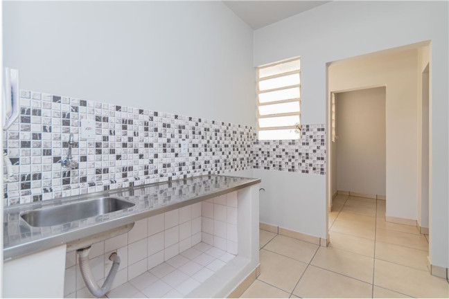 Imagem Imóvel com 2 Quartos à Venda, em Menino Deus - Porto Alegre Imagem Imóvel com 2 Quartos à Venda, em Menino Deus - Porto Alegre