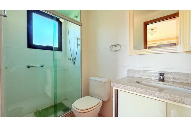 Imagem Apartamento com 2 Quartos à Venda, 70 m² em Menino Deus - Porto Alegre Imagem Apartamento com 2 Quartos à Venda, 70 m² em Menino Deus - Porto Alegre