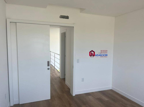 Imagem Casa com 3 Quartos à Venda, 150 m² em Campeche - Florianópolis Imagem Casa com 3 Quartos à Venda, 150 m² em Campeche - Florianópolis
