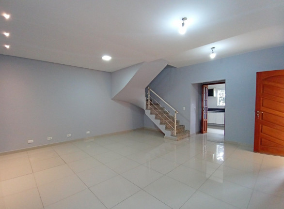 Imagem Casa com 3 Quartos à Venda, 160 m² em Chácara Pavoeiro - Cotia Imagem Casa com 3 Quartos à Venda, 160 m² em Chácara Pavoeiro - Cotia