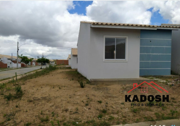 Imagem Casa com 2 Quartos à Venda, 215 m² em Sim - Feira De Santana Imagem Casa com 2 Quartos à Venda, 215 m² em Sim - Feira De Santana