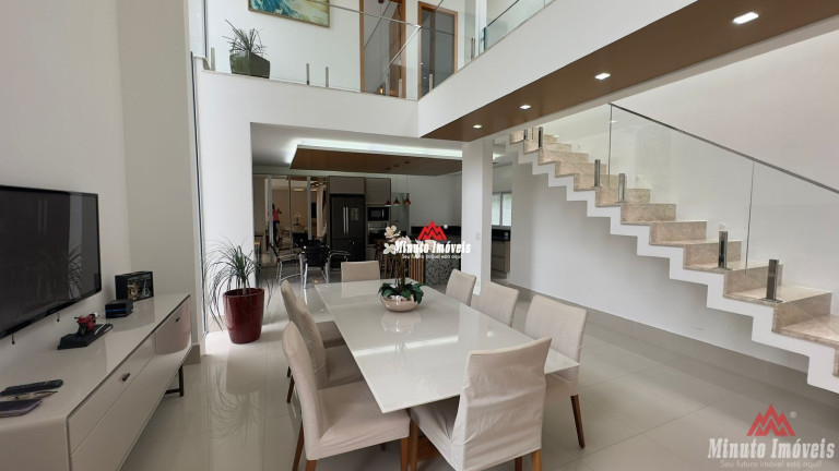 Imagem Casa com 3 Quartos à Venda, 330 m² em Riviera - Bertioga Imagem Casa com 3 Quartos à Venda, 330 m² em Riviera - Bertioga