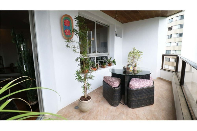 Imagem Apartamento com 3 Quartos à Venda, 189 m² em Vila Suzana - São Paulo Imagem Apartamento com 3 Quartos à Venda, 189 m² em Vila Suzana - São Paulo