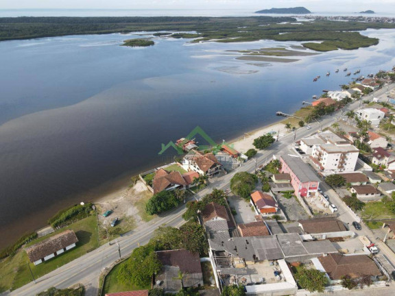Terreno à Venda, 840 m² em Costeira - Balneário Barra Do Sul