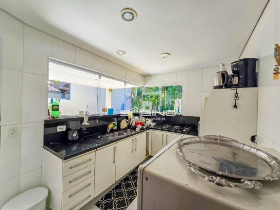Imagem Casa com 3 Quartos para Temporada, 195 m² em Riviera De São Lourenço - Bertioga Imagem Casa com 3 Quartos para Temporada, 195 m² em Riviera De São Lourenço - Bertioga