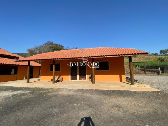 Imagem Fazenda à Venda, 350 m² em Centro - Extrema Imagem Fazenda à Venda, 350 m² em Centro - Extrema