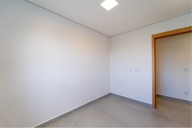 Imagem Imóvel com 3 Quartos à Venda, 82 m² em Vila Galvão - Jundiaí Imagem Imóvel com 3 Quartos à Venda, 82 m² em Vila Galvão - Jundiaí