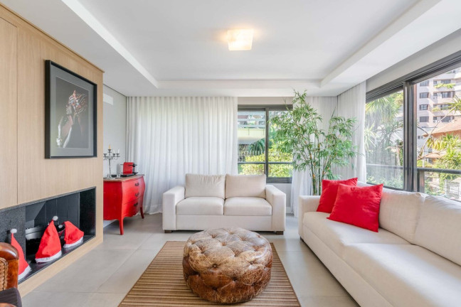 Apartamento com 3 Quartos à Venda, 369 m² em Rio Branco - Porto Alegre