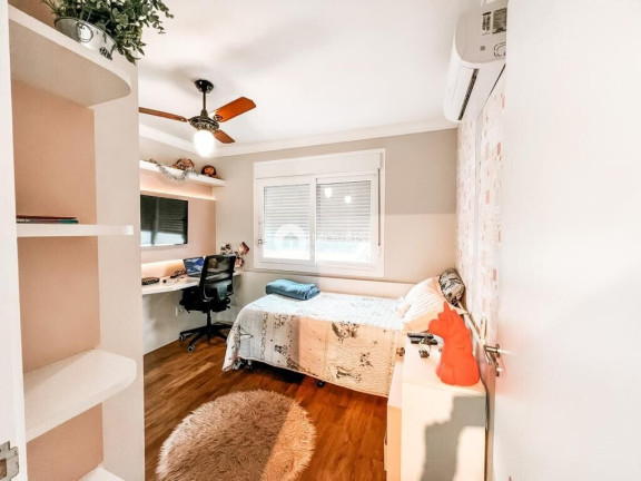 Imagem Casa com 3 Quartos à Venda, 151 m²