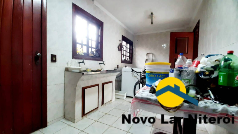Imagem Casa com 5 Quartos à Venda, 437 m² em Camboinhas - Niterói Imagem Casa com 5 Quartos à Venda, 437 m² em Camboinhas - Niterói