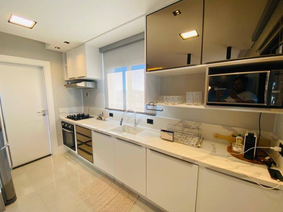 Imagem Apartamento com 3 Quartos à Venda, 130 m² em Centro - Balneário Camboriú