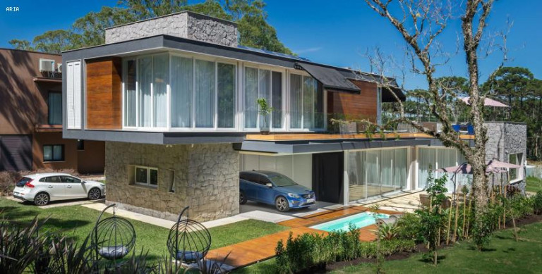 Imagem Casa com 3 Quartos à Venda, 389 m² em Aspen - Gramado