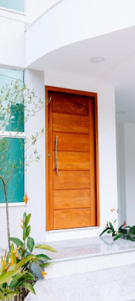 Imagem Casa com 5 Quartos à Venda, 400 m² em Maria Paula - São Gonçalo Imagem Casa com 5 Quartos à Venda, 400 m² em Maria Paula - São Gonçalo