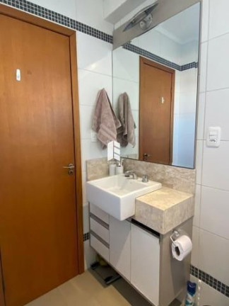 Imagem Apartamento com 2 Quartos à Venda, 64 m² em Nossa Senhora Medianeira - Santa Maria