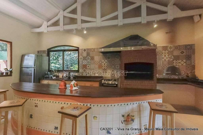 Imagem Casa com 4 Quartos à Venda, 4.400 m² em Pousada Dos Bandeirantes - Carapicuíba