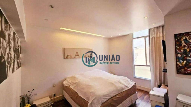 Imagem Apartamento com 3 Quartos à Venda, 125 m² em Icaraí - Niterói