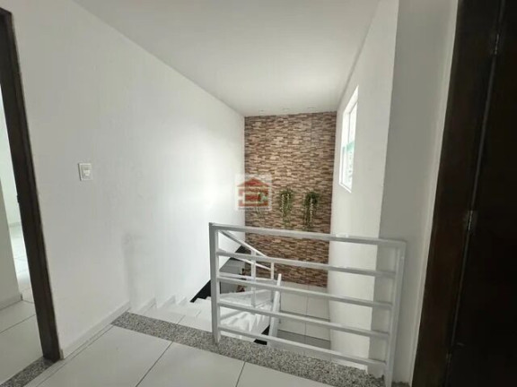 Imagem Casa com 3 Quartos à Venda, 250 m² Imagem Casa com 3 Quartos à Venda, 250 m²