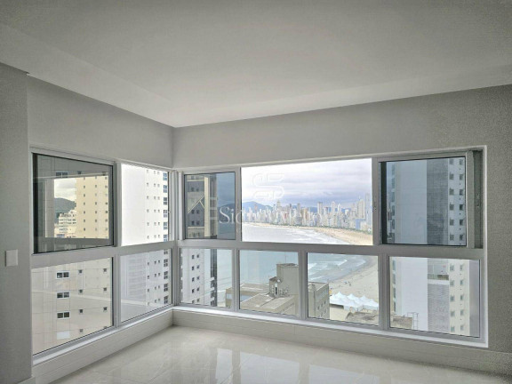 Imagem Apartamento com 3 Quartos à Venda, 133 m² em Quadra Mar Norte - Balneário Camboriú Imagem Apartamento com 3 Quartos à Venda, 133 m² em Quadra Mar Norte - Balneário Camboriú