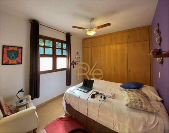Imagem Casa com 3 Quartos à Venda, 285 m² em Chácara Vale Do Rio Cotia - Carapicuíba Imagem Casa com 3 Quartos à Venda, 285 m² em Chácara Vale Do Rio Cotia - Carapicuíba