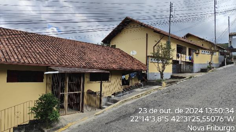 Imagem Casa com 1 Quarto à Venda, 46 m² em Conselheiro Paulino - Nova Friburgo Imagem Casa com 1 Quarto à Venda, 46 m² em Conselheiro Paulino - Nova Friburgo