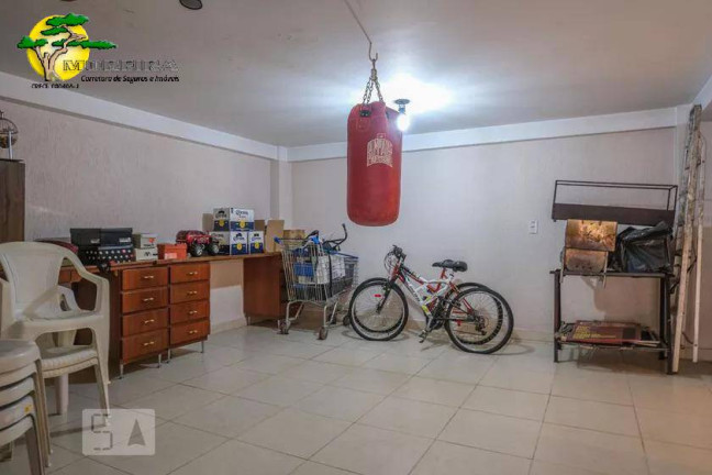 Imagem Sobrado com 4 Quartos à Venda, 225 m² em Vila Roque - São Paulo Imagem Sobrado com 4 Quartos à Venda, 225 m² em Vila Roque - São Paulo
