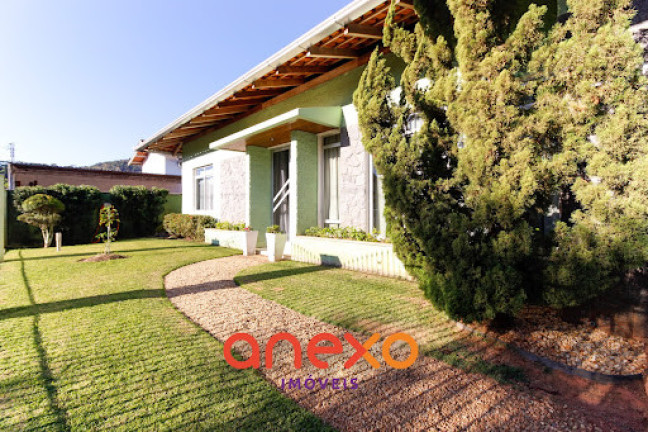 Imagem Casa com 4 Quartos à Venda, 284 m² em Garcia - Blumenau