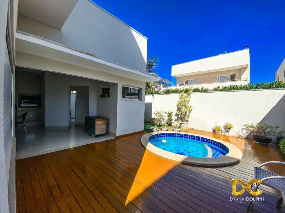 Imagem Casa de Condomínio com 4 Quartos à Venda, 317 m² em Jardim Itália - Cuiabá