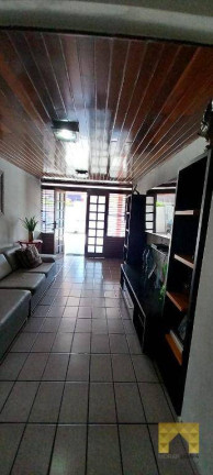 Imagem Casa com 4 Quartos à Venda ou Locação, 221 m² em Manaíra - João Pessoa Imagem Casa com 4 Quartos à Venda ou Locação, 221 m² em Manaíra - João Pessoa