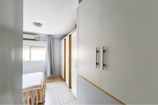 Imagem Casa de Condomínio com 2 Quartos à Venda, 103 m² em Rio Branco - Canoas Imagem Casa de Condomínio com 2 Quartos à Venda, 103 m² em Rio Branco - Canoas