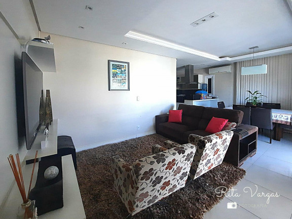 Imagem Casa com 5 Quartos à Venda, 280 m² em Centro - Viamão
