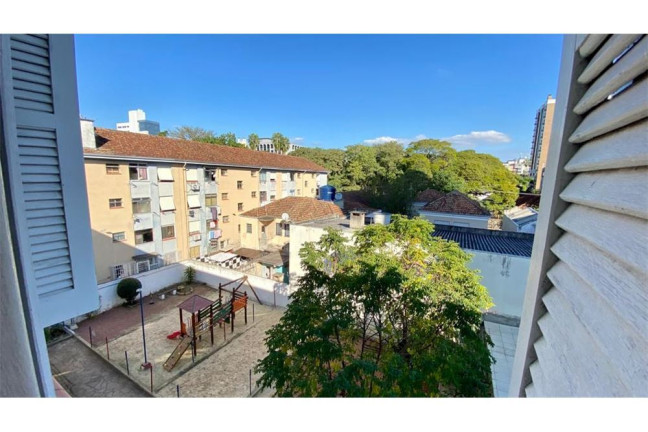 Imagem Imóvel com 2 Quartos à Venda, em Menino Deus - Porto Alegre Imagem Imóvel com 2 Quartos à Venda, em Menino Deus - Porto Alegre