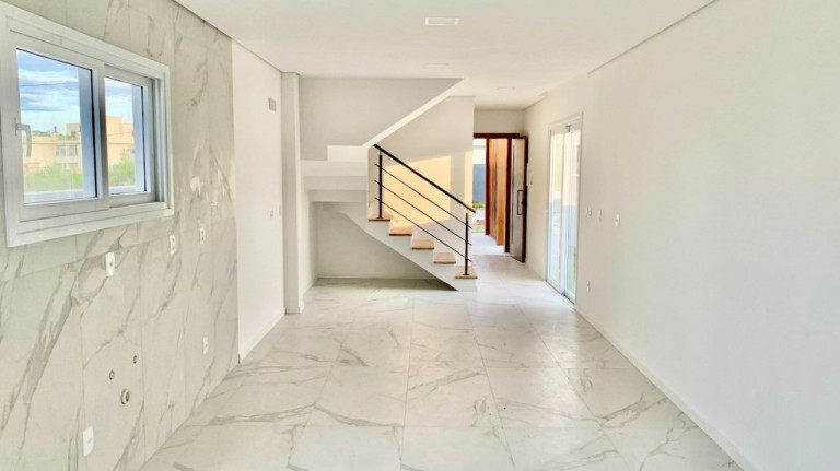 Imagem Casa com 3 Quartos à Venda, 181 m² em Campeche - Florianópolis Imagem Casa com 3 Quartos à Venda, 181 m² em Campeche - Florianópolis