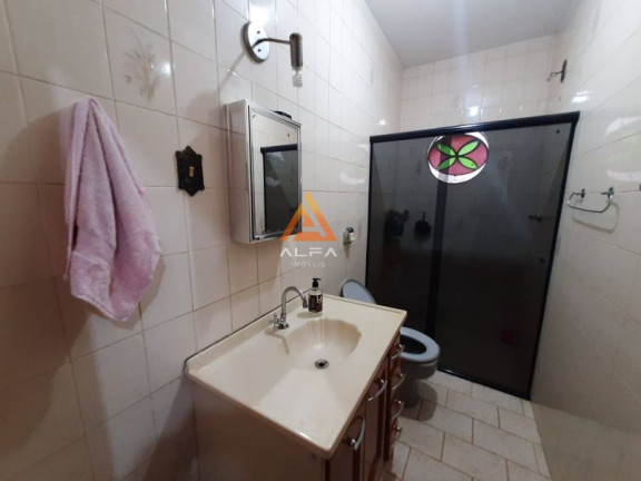 Imagem Casa com 6 Quartos à Venda, 96 m² Imagem Casa com 6 Quartos à Venda, 96 m²
