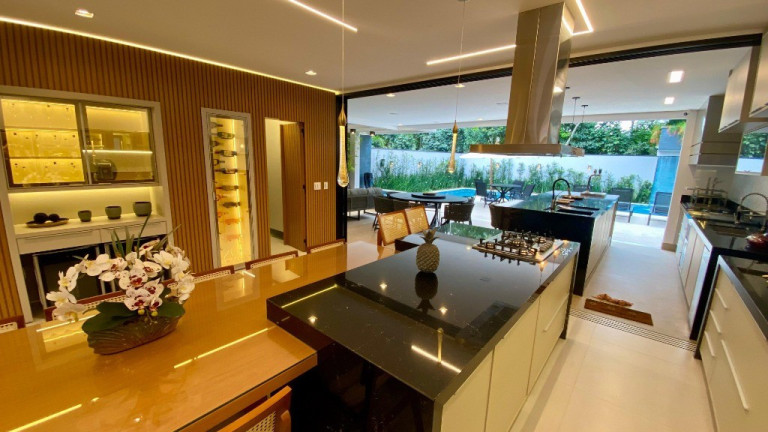 Imagem Casa com 7 Quartos à Venda, 380 m² em Riviera - Bertioga Imagem Casa com 7 Quartos à Venda, 380 m² em Riviera - Bertioga