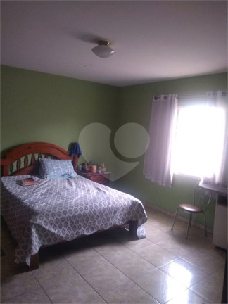 Imagem Casa com 5 Quartos para Alugar ou Temporada, 283 m² em Caieiras Imagem Casa com 5 Quartos para Alugar ou Temporada, 283 m² em Caieiras