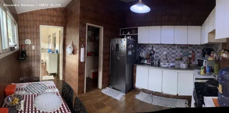 Imagem Casa com 5 Quartos à Venda, 360 m² em Candeias - Jaboatão Dos Guararapes Imagem Casa com 5 Quartos à Venda, 360 m² em Candeias - Jaboatão Dos Guararapes