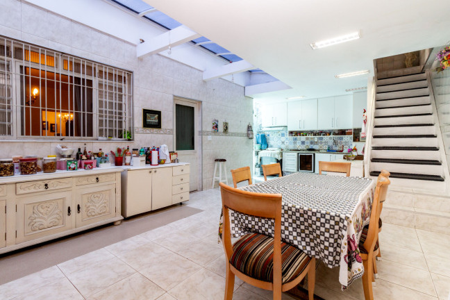 Imagem Casa com 3 Quartos à Venda, 229 m² em Alto Da Lapa - São Paulo Imagem Casa com 3 Quartos à Venda, 229 m² em Alto Da Lapa - São Paulo