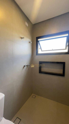 Imagem Sobrado com 3 Quartos à Venda, 192 m² em Santa Mônica - Caçapava
