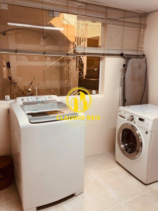 Imagem Casa com 3 Quartos à Venda, 270 m² em Vila Marari - São Paulo Imagem Casa com 3 Quartos à Venda, 270 m² em Vila Marari - São Paulo