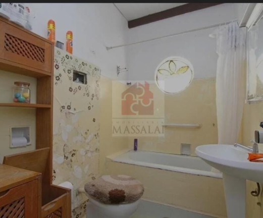 Imagem Casa com 3 Quartos à Venda, 178 m² em Santana - Porto Alegre Imagem Casa com 3 Quartos à Venda, 178 m² em Santana - Porto Alegre