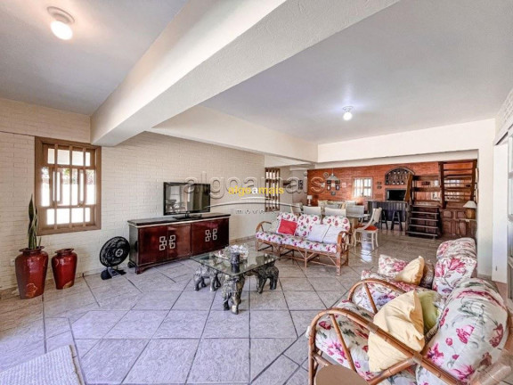 Imagem Imóvel com 4 Quartos à Venda, 340 m² em Maristela - Xangri-lá Imagem Imóvel com 4 Quartos à Venda, 340 m² em Maristela - Xangri-lá
