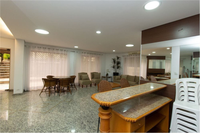 Imagem Apartamento com 3 Quartos à Venda, 162 m² em Aclimação - São Paulo Imagem Apartamento com 3 Quartos à Venda, 162 m² em Aclimação - São Paulo